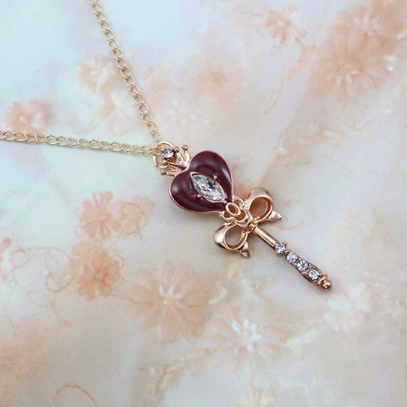 ❤Sailor moon heart wand key necklace - Picture 2 of 7
